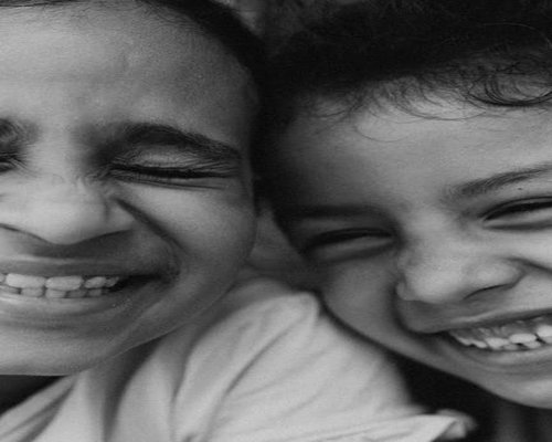 A candid portrait of Alex Reyes, reflecting on a landscape.